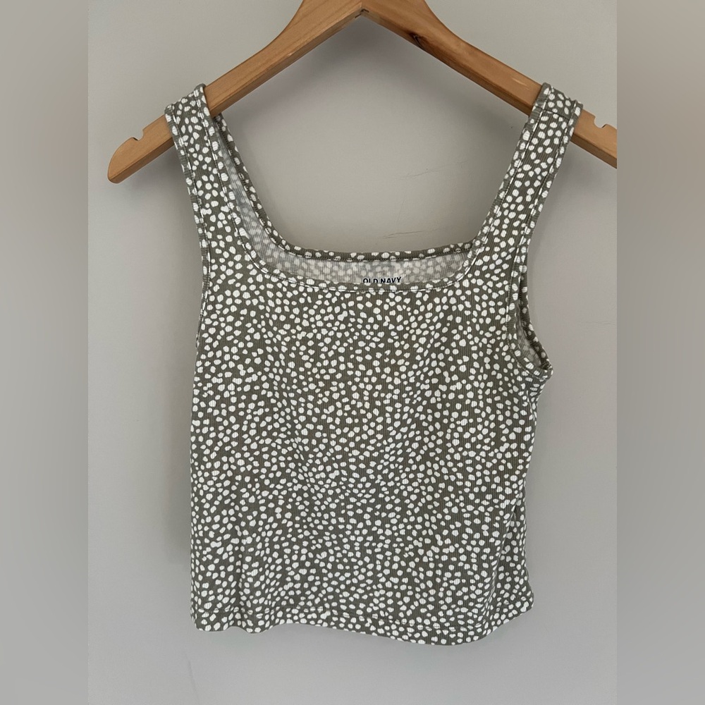 Bundle of 3 Old Navy cropped square neck tank tops green & pink women’s large - Picture 3 of 7